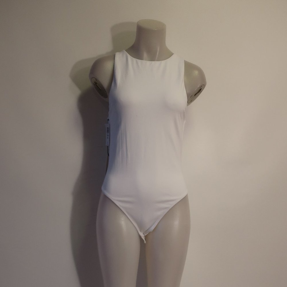 NWD Womens Babaton Contour White Sleeveless Bodysuit L